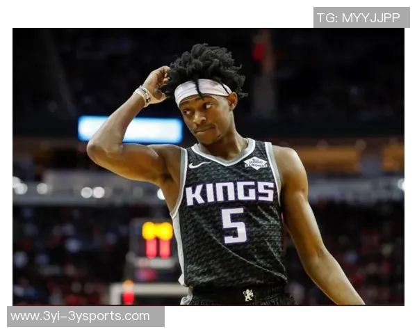 福克斯复出表现平平13投仅4中三分球命中率低迷球队需寻找新突破口